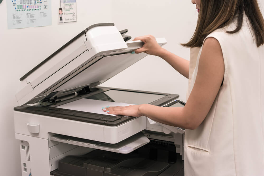 Read more about the article Differences Between Renting and Leasing An Office Copier